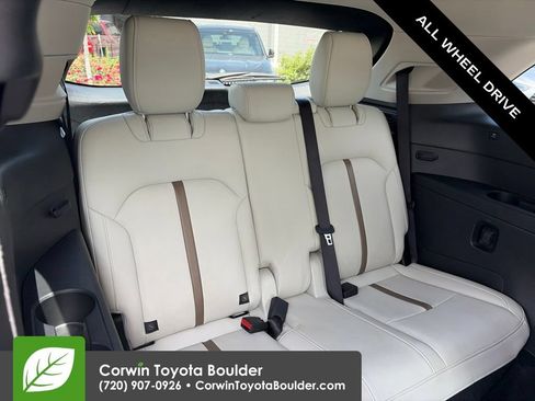 Used 2024 MAZDA CX-90 Plug-In Hybrid w/ Premium Plus AWD/4WD image 18