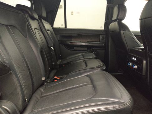 Used 2020 Ford Expedition Max Limited RWD image 19