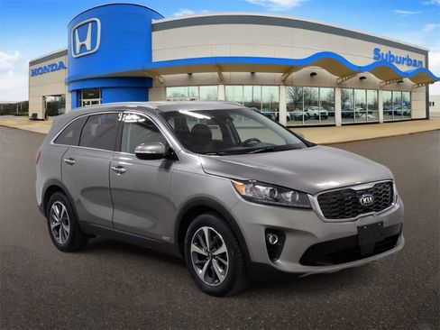 Used 2019 Kia Sorento EX image 2