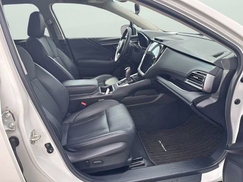 Used 2020 Subaru Outback Limited image 30