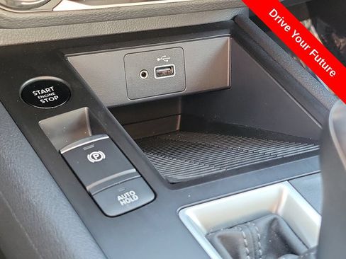 Used 2025 Nissan Kicks S AWD/4WD image 14
