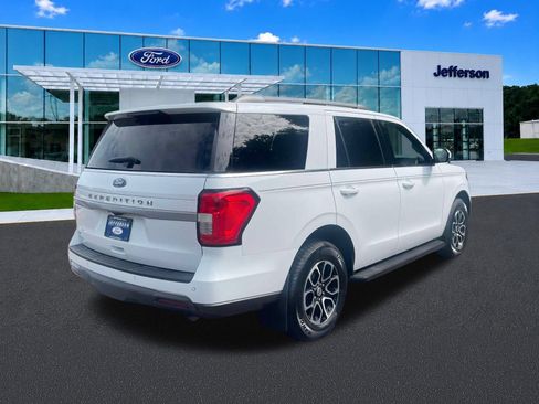 Used 2022 Ford Expedition XLT RWD image 8