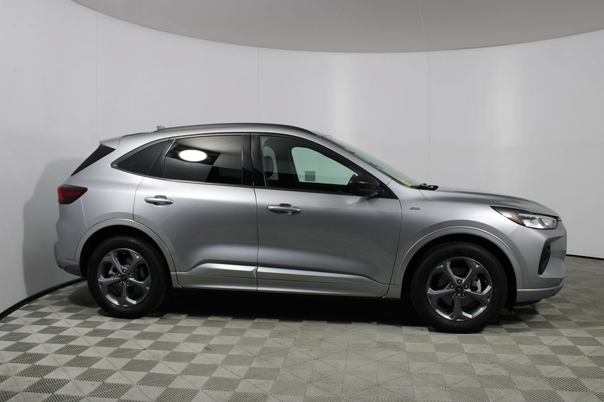 Used 2023 Ford Escape ST-Line w/ Equipment Group 301A FWD image 43