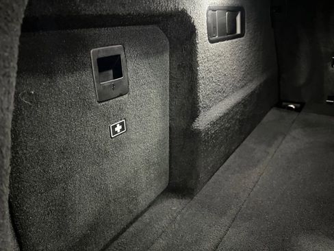 Used 2021 BMW X6 xDrive40i image 6