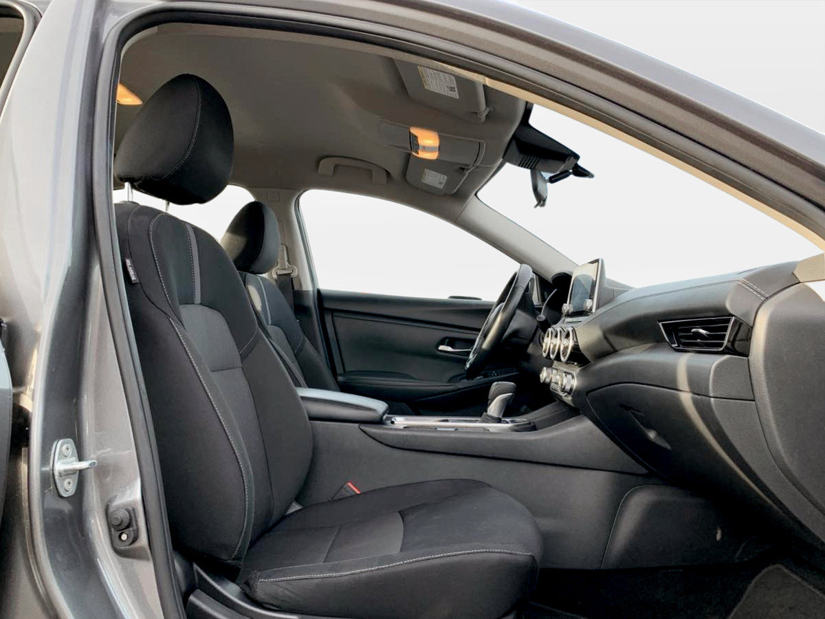 Used 2025 Nissan Sentra SV w/ All-Weather Package FWD image 18
