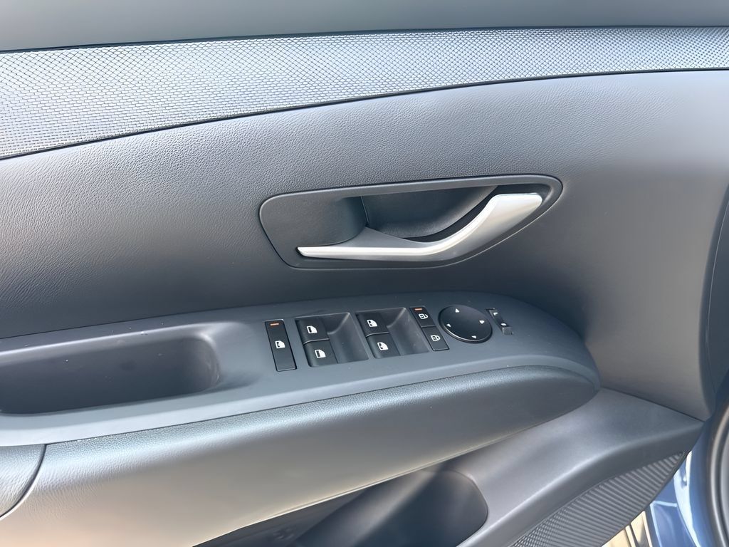 Used 2026 Hyundai Tucson SEL Plus FWD image 16