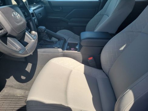 Used 2025 Toyota Tacoma SR5 RWD image 20