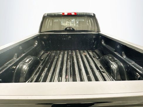 Used 2018 GMC Sierra 1500 SLE w/ SLE Value Package image 25