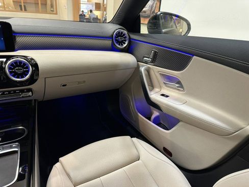 Certified 2025 Mercedes-Benz CLA 250 image 10