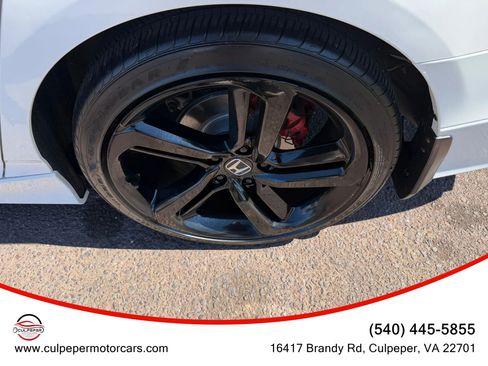 Used 2018 Honda Accord Sport image 29