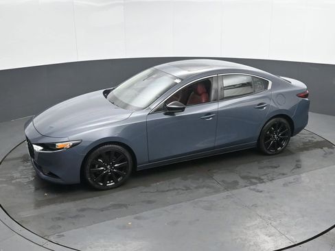 Used 2023 MAZDA MAZDA3 s image 40