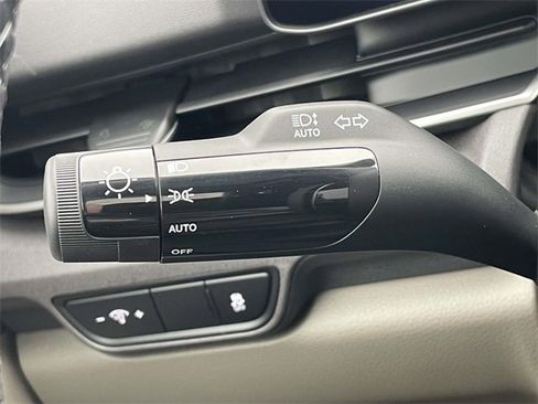 New 2026 Kia Carnival EX image 33