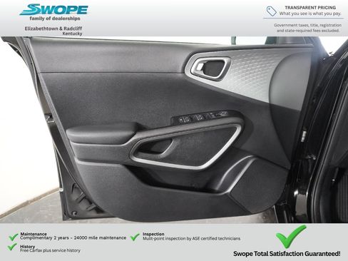 Used 2020 Kia Soul LX FWD image 14