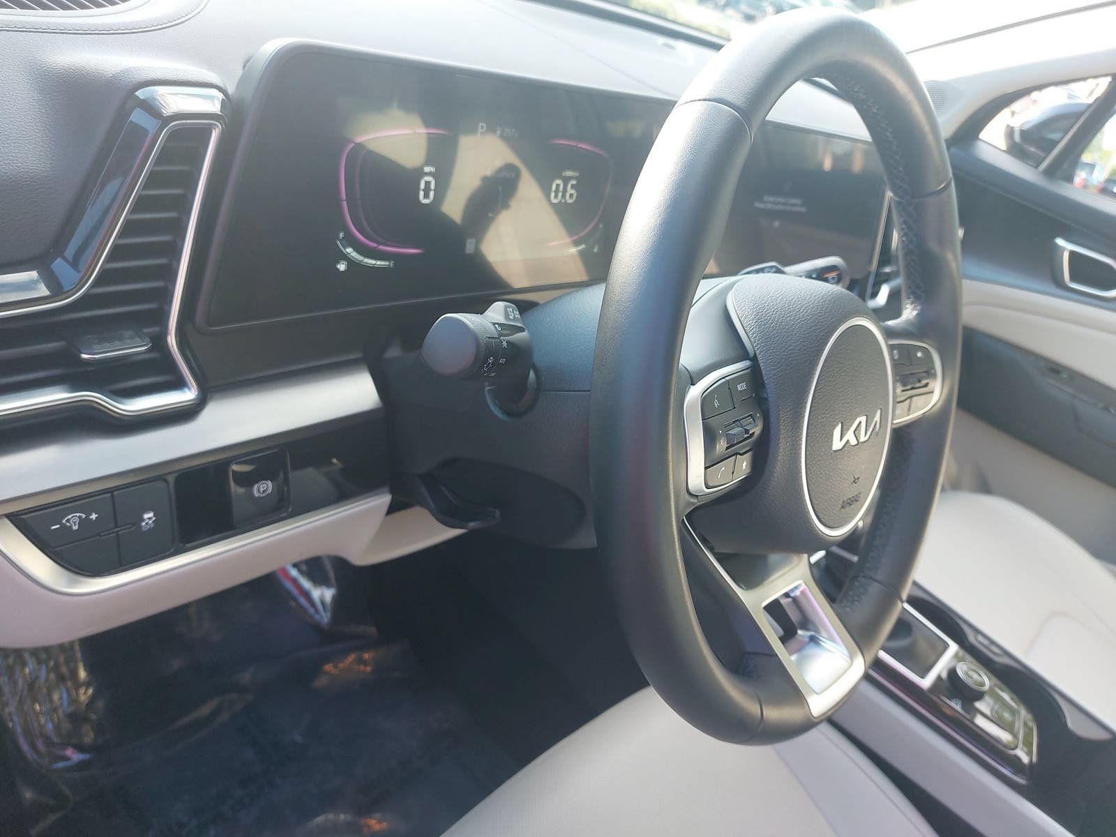 Used 2024 Kia Sportage EX AWD/4WD image 15