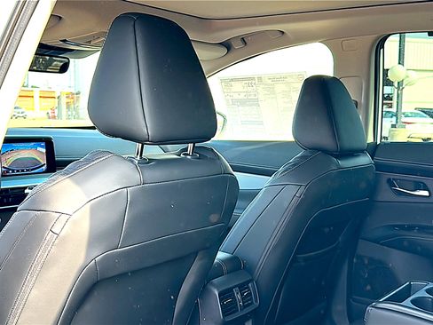 New 2026 Nissan Murano Platinum w/ Cargo Package AWD/4WD image 13