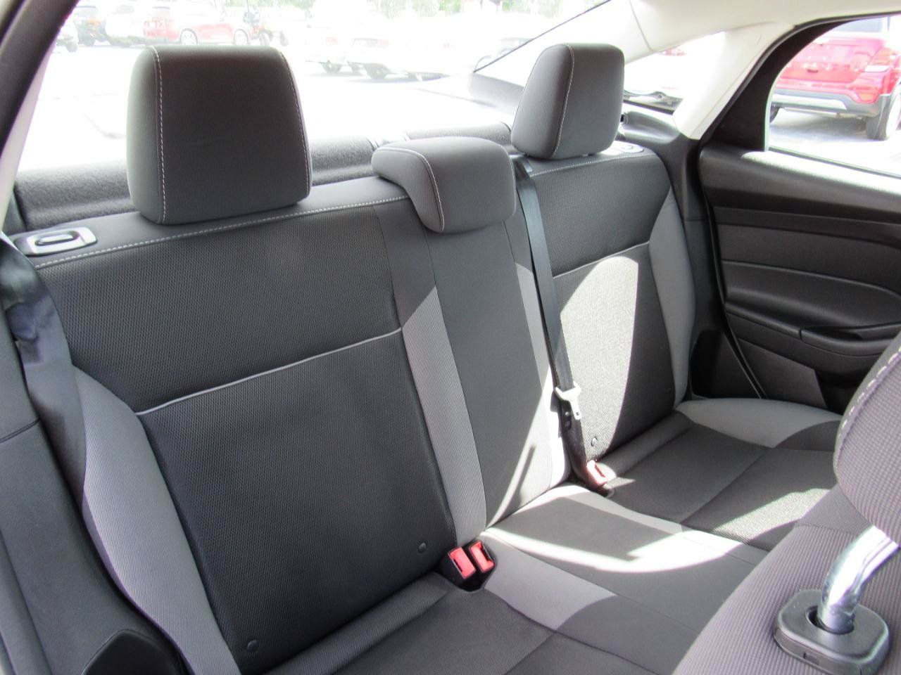 Used 2014 Ford Focus S FWD image 30