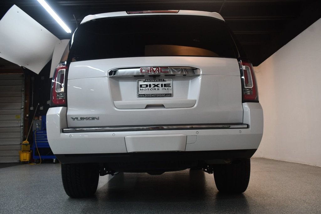 Used 2018 GMC Yukon Denali w/ Denali Ultimate Package AWD/4WD image 15
