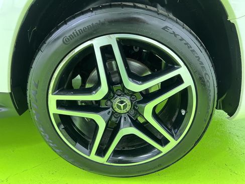 Used 2017 Mercedes-Benz GLS 550 4MATIC image 2
