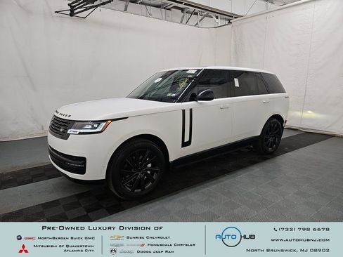 Used 2025 Land Rover Range Rover Long Wheelbase SE image 1