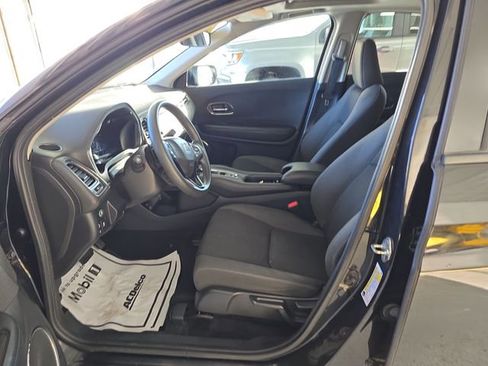 Used 2019 Honda HR-V EX image 14