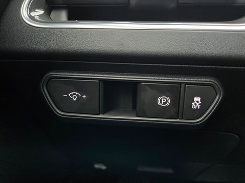 Used 2025 Kia K4 EX image 26