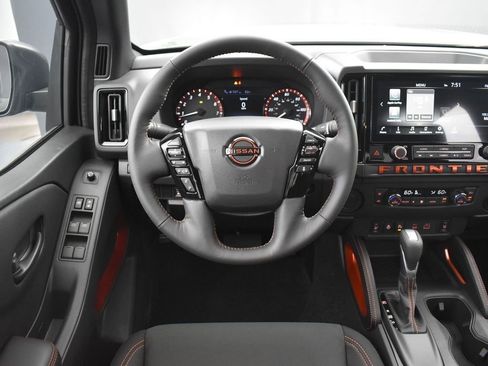 New 2026 Nissan Frontier Pro-X w/ Pro-X Convenience Package image 13