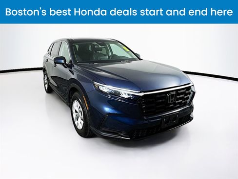 Used 2025 Honda CR-V LX image 1