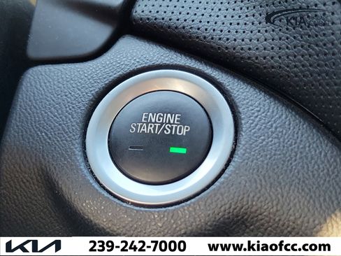 Used 2019 Chevrolet Equinox Premier FWD image 26