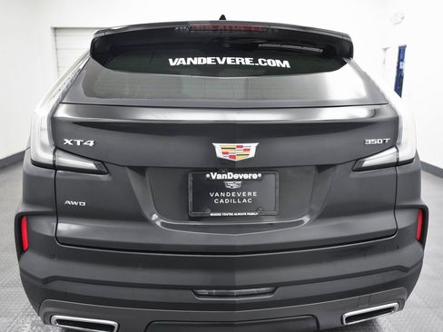 Used 2024 Cadillac XT4 Sport image 6