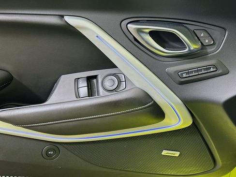 Used 2021 Chevrolet Camaro SS RWD image 15