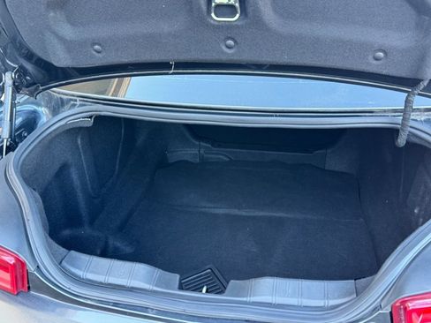 Used 2017 Chevrolet Camaro LT w/ Technology Package RWD image 9