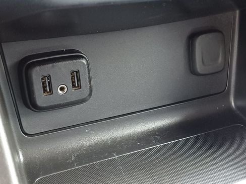 Used 2019 Chevrolet Colorado LT AWD/4WD image 20