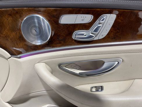 Used 2017 Mercedes-Benz E 300 4MATIC w/ Premium 1 Package image 28