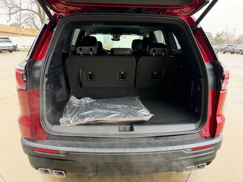 New 2026 GMC Acadia AT4 image 33