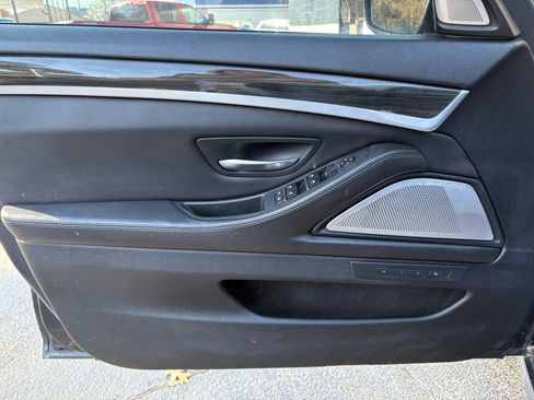 Used 2013 BMW M5 Sedan 4D w/ Executive Pkg image 10