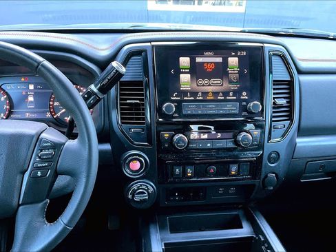 Certified 2021 Nissan Titan PRO-4X w/ Pro-4x Utility Package image 6