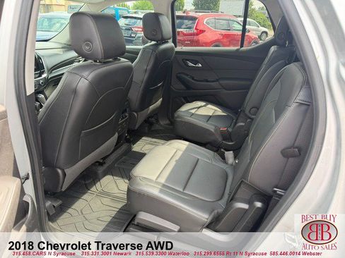 Used 2018 Chevrolet Traverse Premier w/ Redline Edition AWD/4WD image 12
