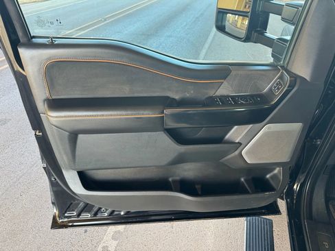 Used 2024 Ford F350 Platinum image 11