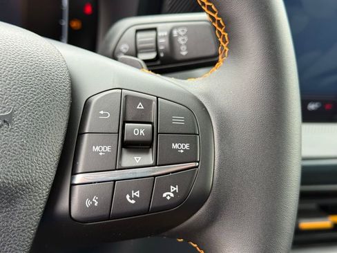 New 2026 Ford Maverick Tremor image 12