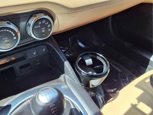 Used 2016 MAZDA MX-5 Miata Club w/ Brembo/BBS Package RWD image 15