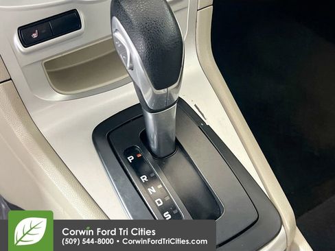 Used 2016 Ford Fiesta SE w/ Cold Weather Package FWD image 10