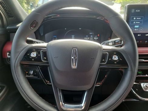 Certified 2023 Lincoln Corsair Reserve w/ Jet Appearance Package FWD image 19