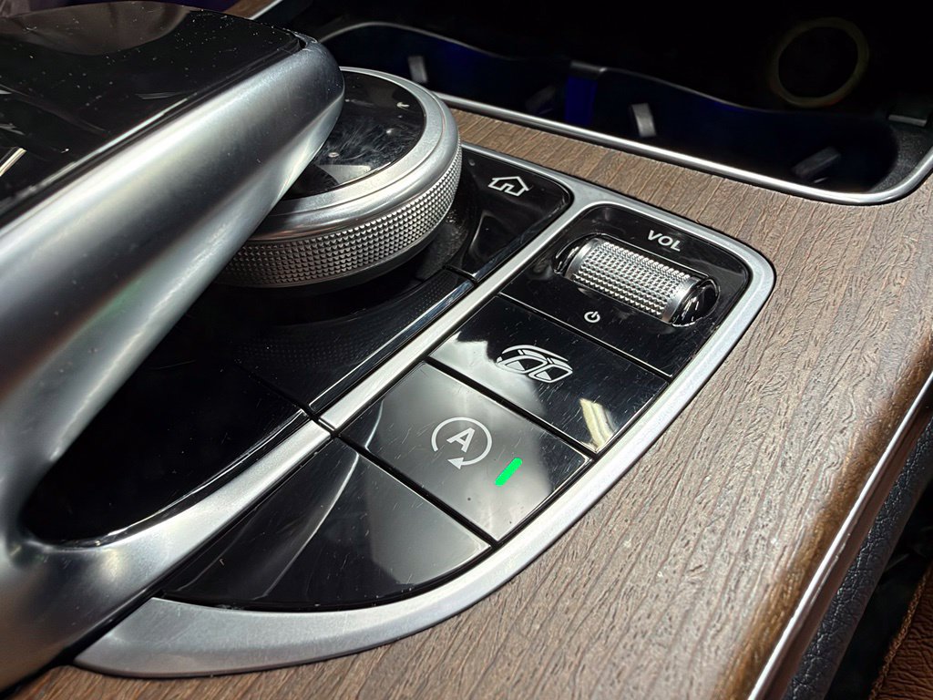 Used 2020 Mercedes-Benz C 43 AMG 4MATIC Sedan image 31