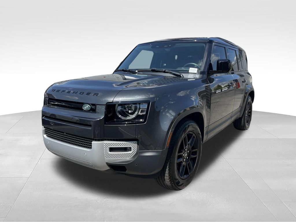 Used 2025 Land Rover Defender 110 S AWD/4WD image 9