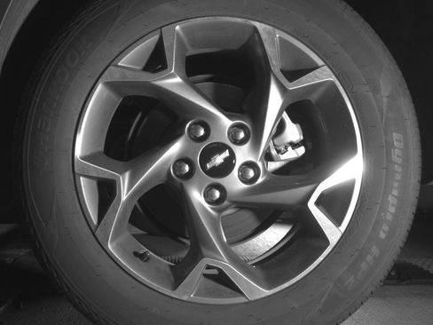 Used 2025 Chevrolet Trax LT FWD image 14