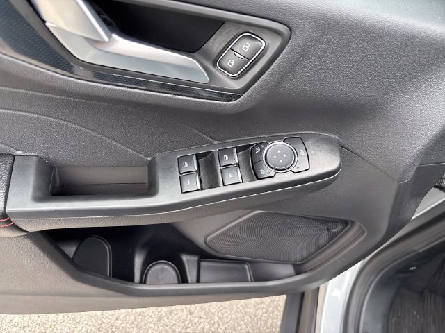 Used 2024 Ford Escape ST-Line w/ Tech Pack #1 AWD/4WD image 11