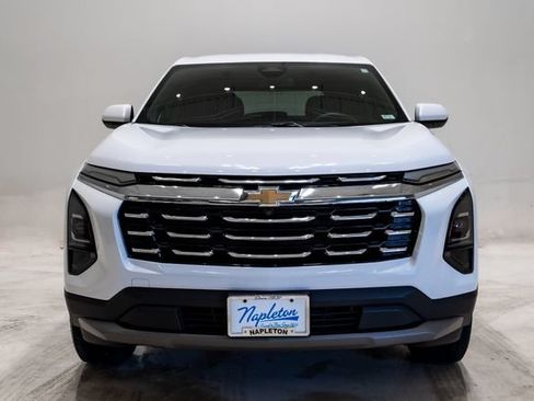 Used 2025 Chevrolet Equinox LT FWD image 6