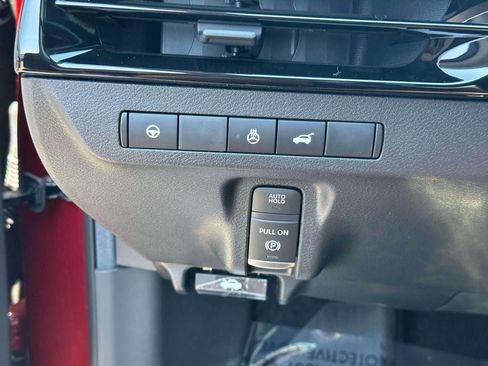 Used 2025 Nissan Murano SL w/ Cargo Package AWD/4WD image 22
