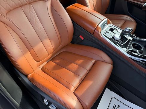 Used 2019 BMW X7 xDrive50i w/ M Sport Package image 47