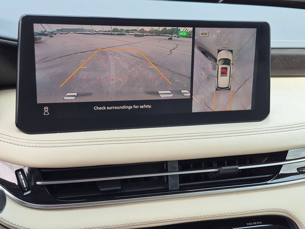 Used 2023 INFINITI QX60 Sensory w/ Cargo Package AWD/4WD image 19